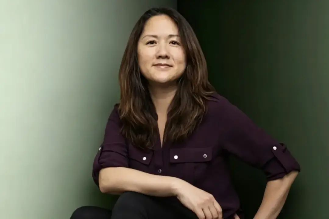 The picture shows a photograph of Lin Qiao, the co-founder of Fireworks AI